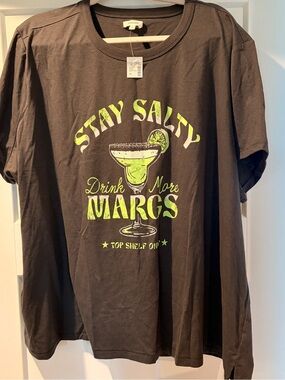 NWT Maurices Women’s Plus Size 4X Brown Graphic Tee with Lime Green Print